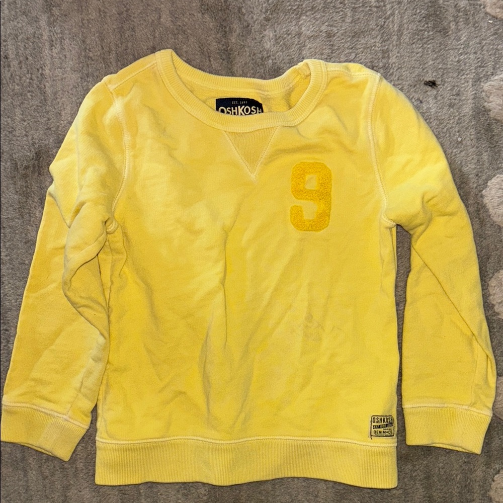 Oshkosh 5t Sweatshirt